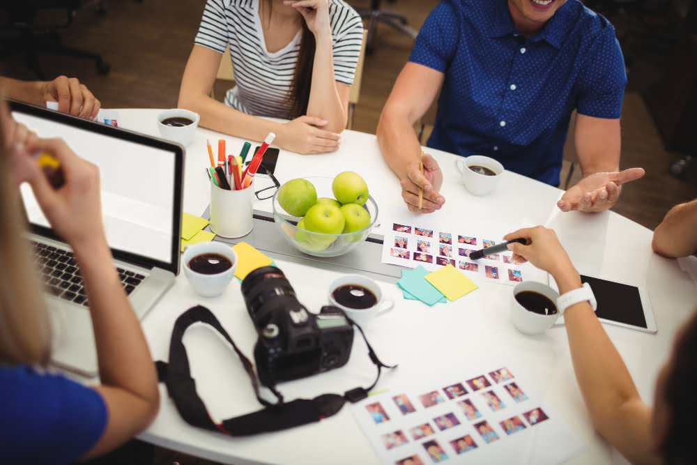 Digital Marketing Agency vs. Graphic Design Agency: "Ensure your success online